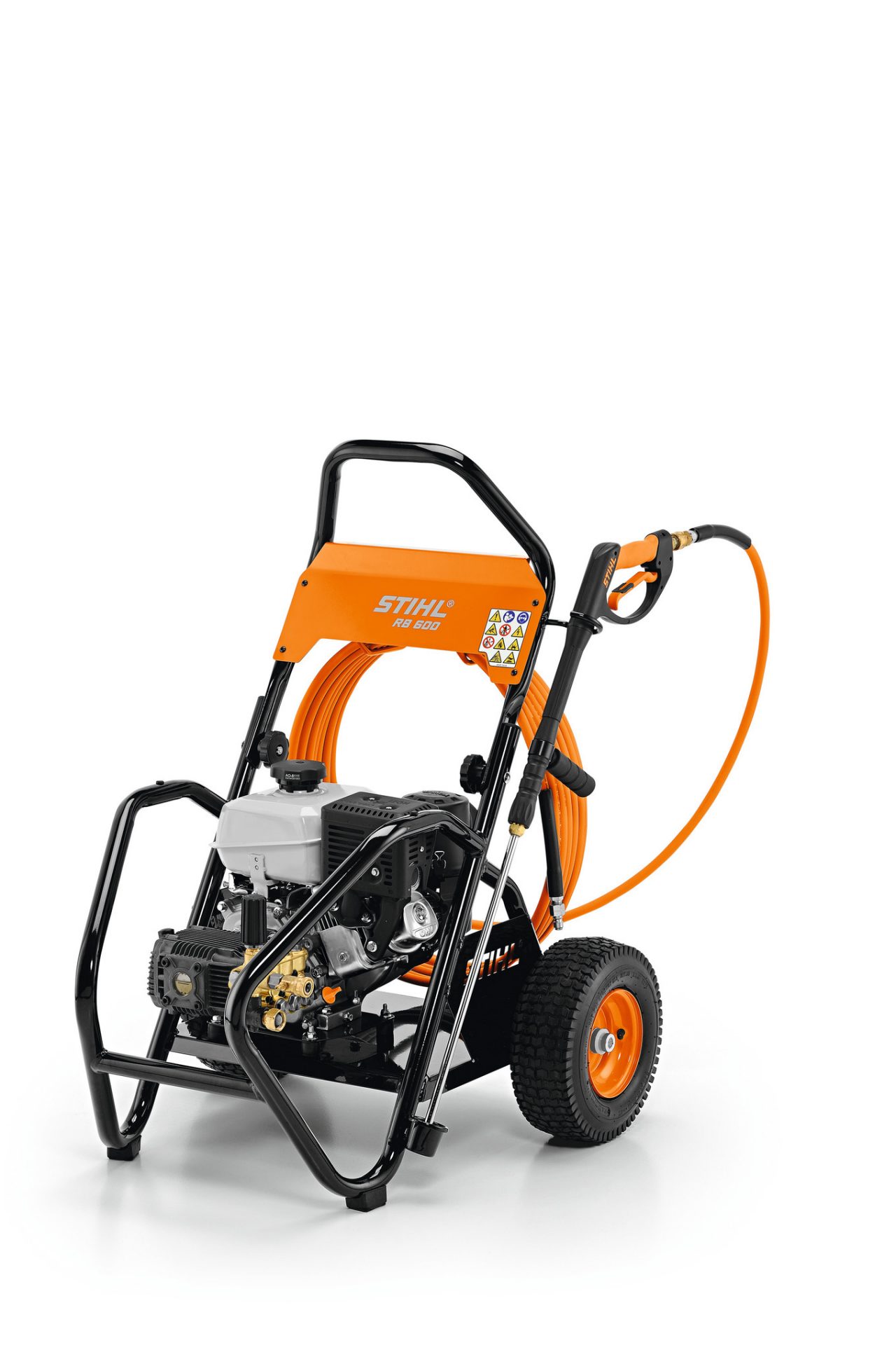 Hidrolavadora STIHL RE600 PLUS sobre fondo blanco